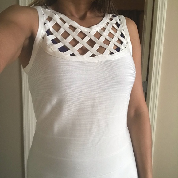 VENUS Dresses & Skirts - White dress